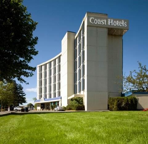 Coast Discovery Inn Кембъл Ривър Екстериор снимка