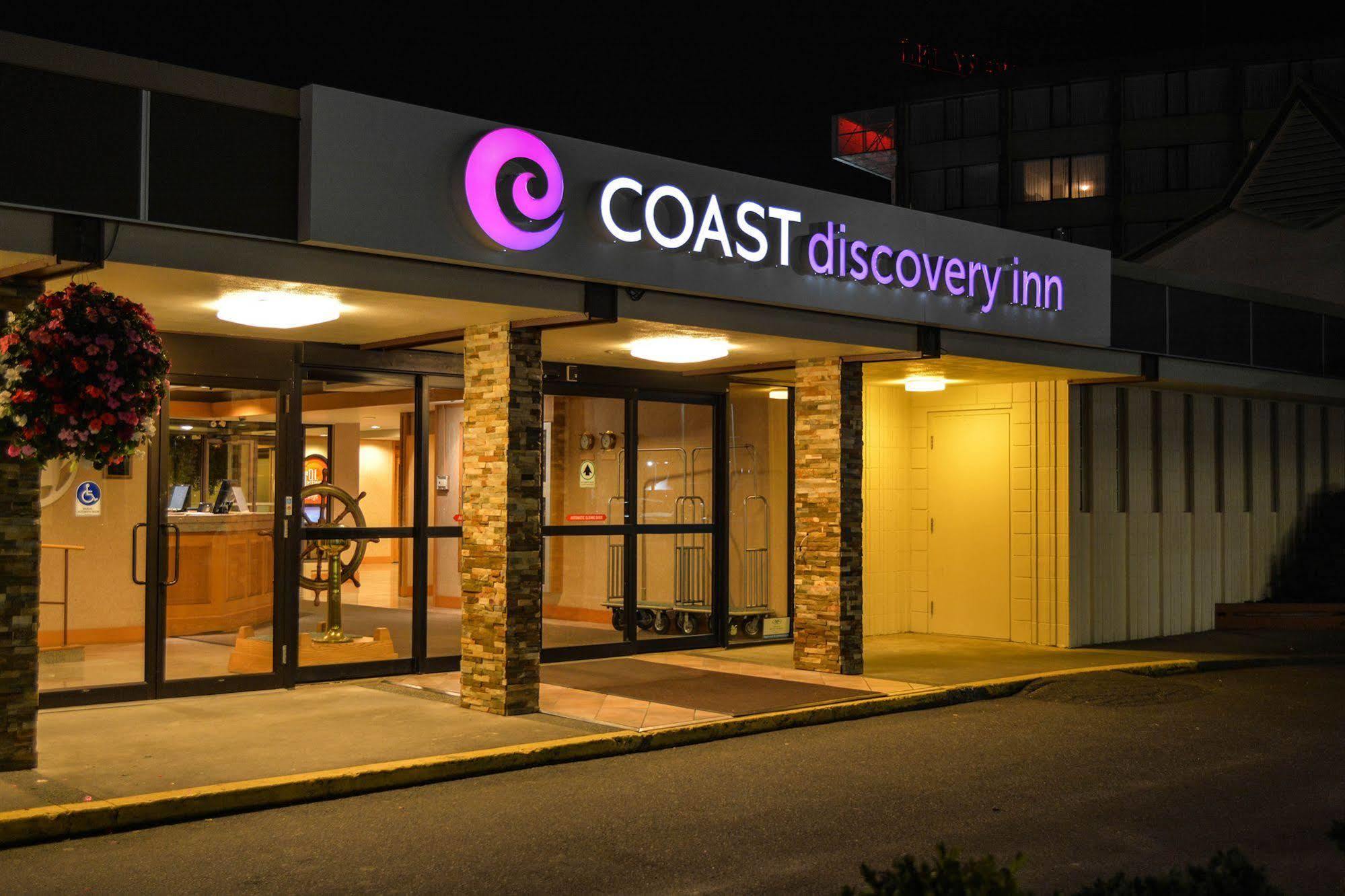 Coast Discovery Inn Кембъл Ривър Екстериор снимка