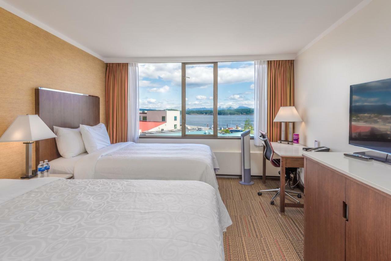 Coast Discovery Inn Кембъл Ривър Екстериор снимка