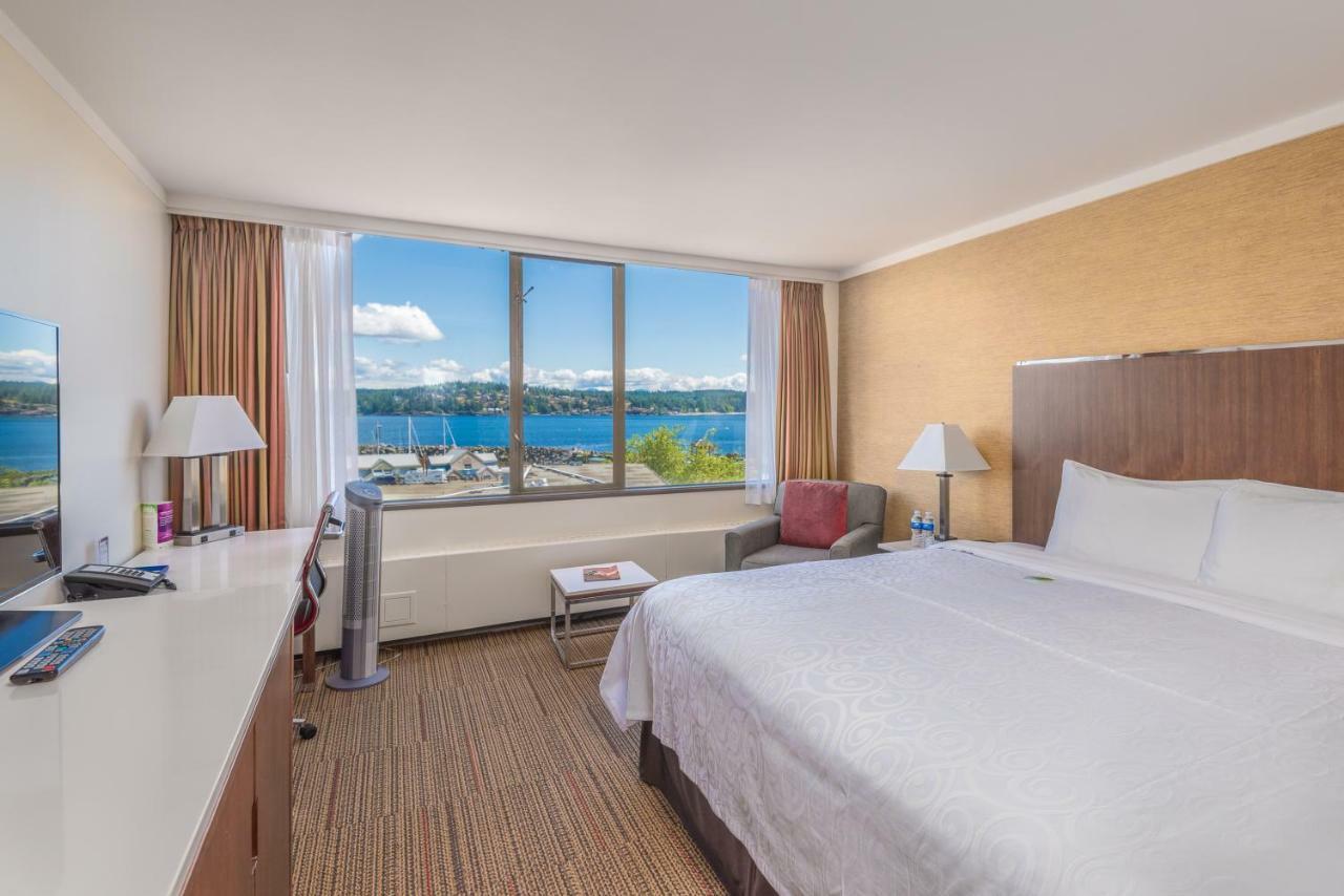 Coast Discovery Inn Кембъл Ривър Екстериор снимка